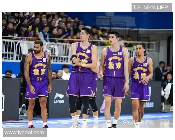 北控廖三宁展现出色表现助力球队冲击季后赛目标引发球迷热议 北控廖三宁展现出色表现助力球队冲击季后赛目标引发球迷热议