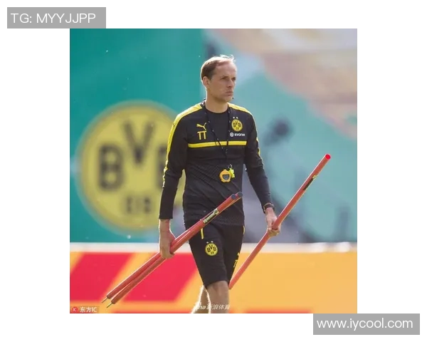 巴黎圣日耳曼俱乐部宣布与主帅图赫尔达签订新合同,将带队直至2023年底 巴黎圣日耳曼俱乐部宣布与主帅图赫尔达签订新合同,将带队直至2023年底