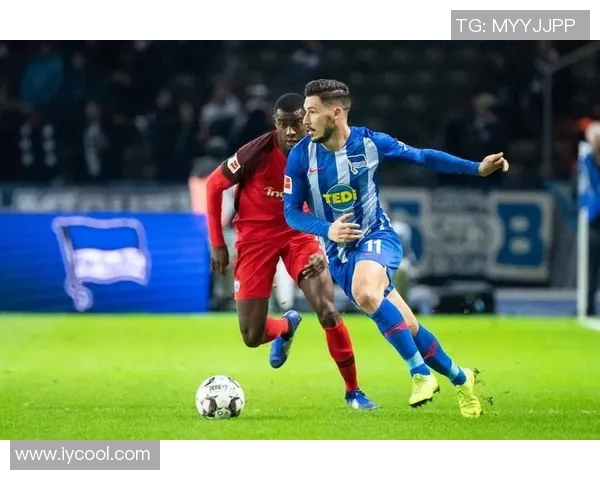 弗赖堡客场逼平柏林赫塔，两队争分夺胜共获平局